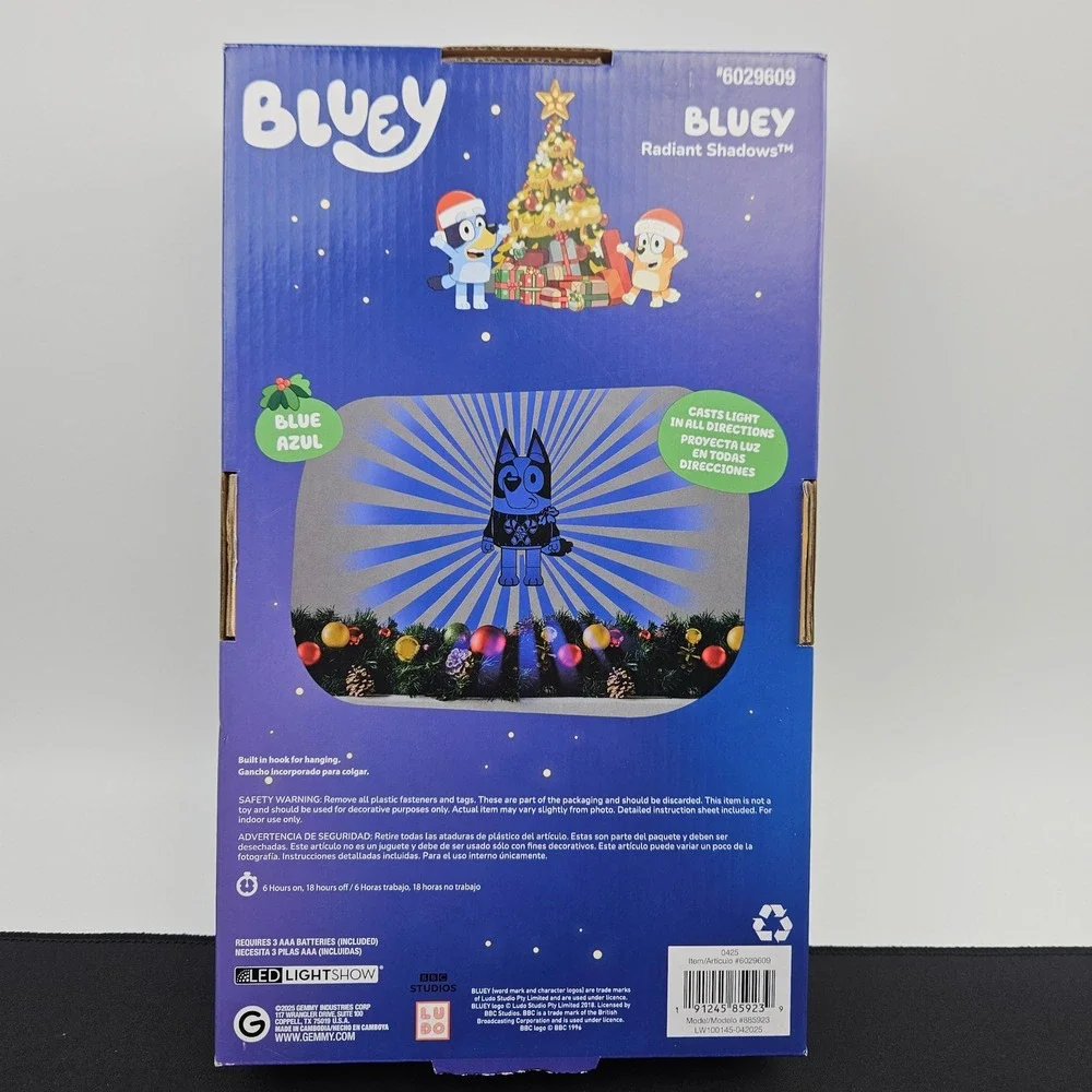 Bluey‎ Radiant Shadows LED Light Show Christmas Decoration Wall Hanging